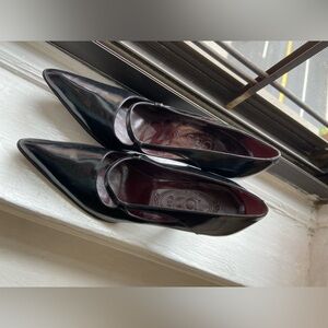 TODS WOMEN HEELS SIZE 36